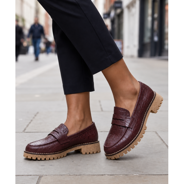 NOVA LISA LOAFERS WINE CROC