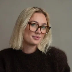 HART &amp; HOLM BACOLI BLUE LIGHT WALNUT