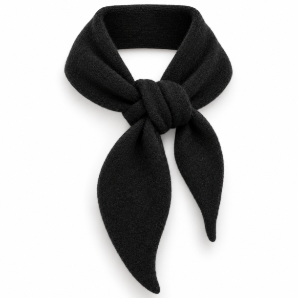ISAKO MILLA SCARF BLACK