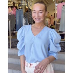 LIBERT� ESSENTIEL WINNIE V BLOUSE BABY BLUE 