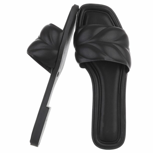 NOVA IRIS SANDAL BLACK
