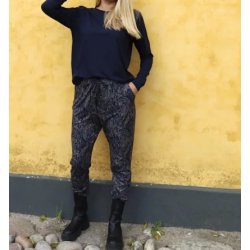 LIBERT� ESSENTIEL ALMA PANT NIGHT SKY PAISLEY