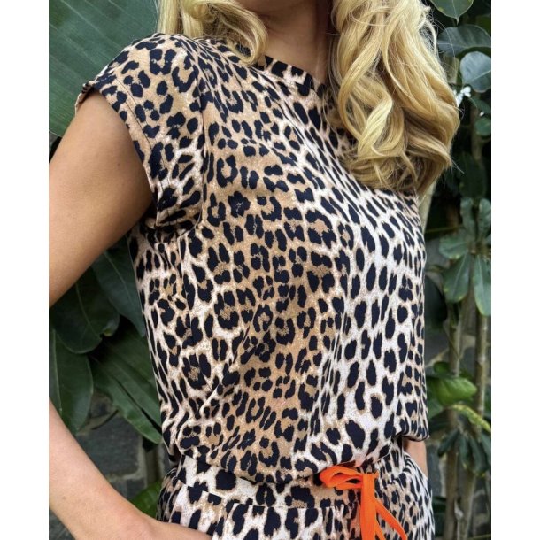 LIBERT� ESSENTIEL ALMA U TSHIRT LUX LEO 