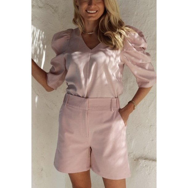 LIBERT� ESSENTIEL WINNIE VNECK BLOUSE DUSTY ROSE