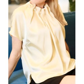 LIBERT� ESSENTIEL PIP SS PEARL BLOUSE YELLOW 