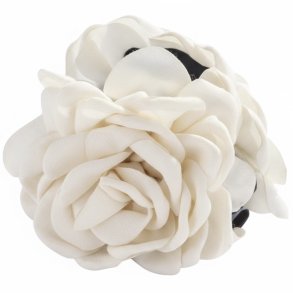 ISAKO FLOWER HAIR CLIP BEIGE