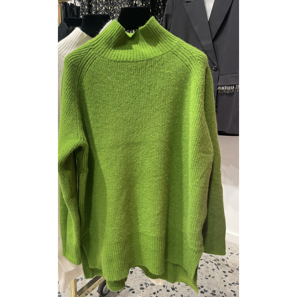 STAR KNIT SWEATER GREEN 