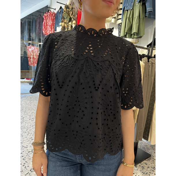 ONLY ONLNYLA ANGLAISE TOP BLACK 