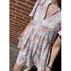 JACQUELINE de YONG JDYSTARR V-NECK DRESS SAND/ROSA