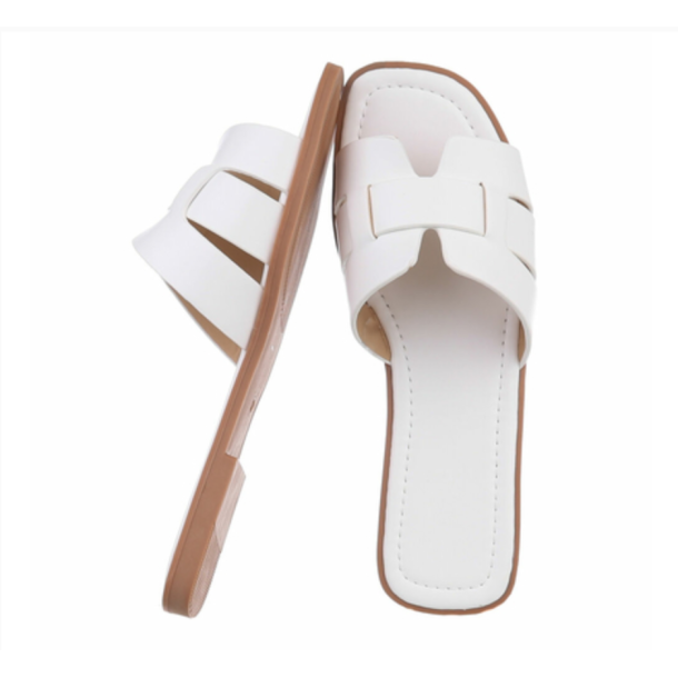 AMY SANDAL HVID