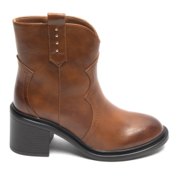 KARLA STVLETTE CAMEL