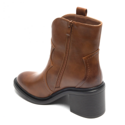 KARLA STVLETTE CAMEL