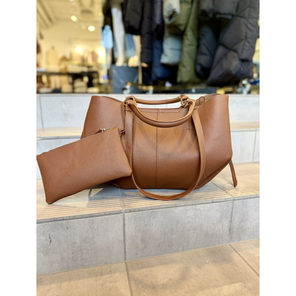 CONCEPT RINA BAG LARGE DARK BROWN