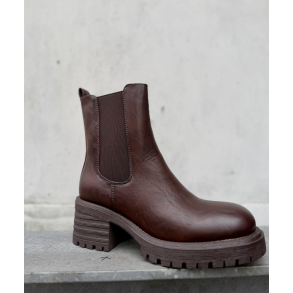 CONCEPT MIA BOOTS BROWN
