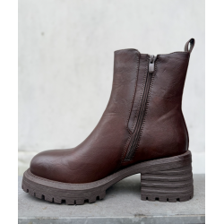 CONCEPT MIA BOOTS BROWN