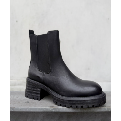 CONCEPT MIA BOOTS BLACK