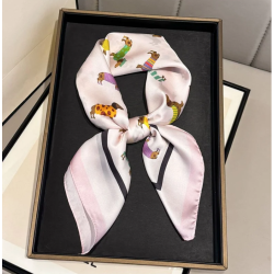 ISAKO DACHSHUND SCARF ROSA
