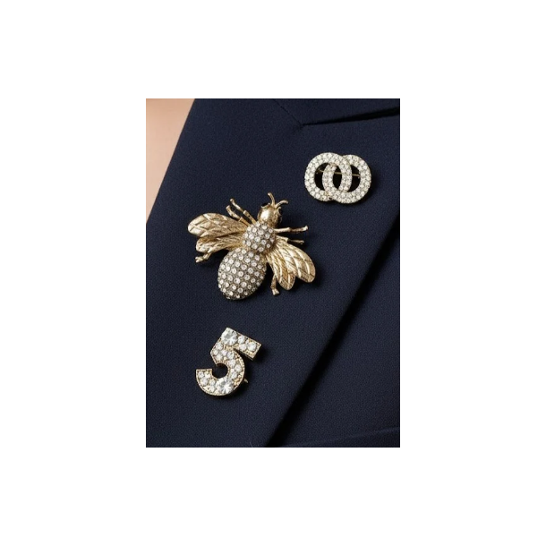 ISAKO BROOCH SET OF 3 GOLD