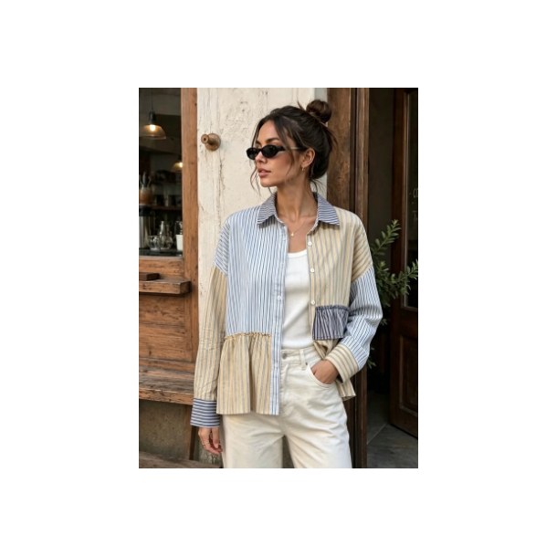 ISAKO FRILL SHIRT SKY BLUE