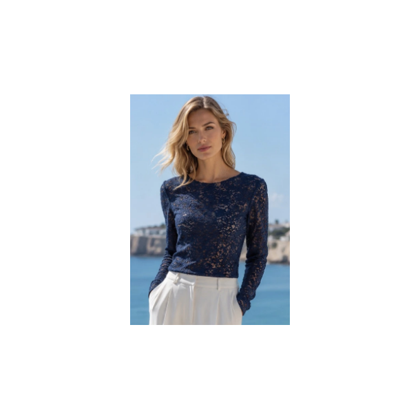 ISAKO KASI LACE BLOUSE NAVY 