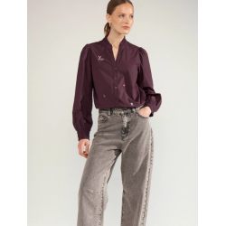 N�MPH NUTENJA V-NECK SHIRT FIG