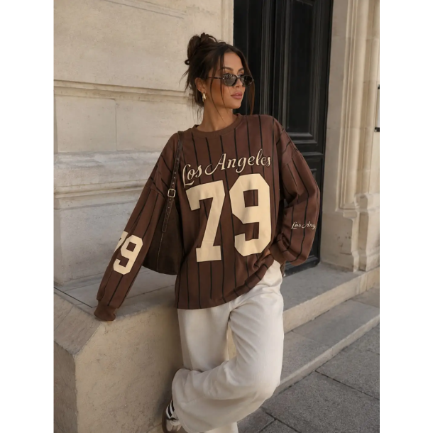 ISAKO LA79 SWEATSHIRT BROWN